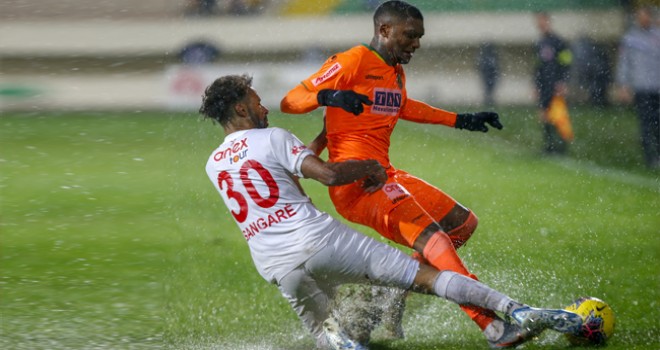 Antalya'da Gol Sesi Çıkmadı