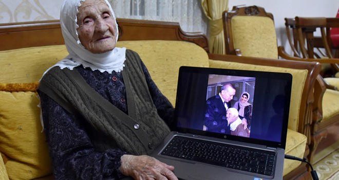 Fikriye Ninenin Cumhurbaşkanı Erdoğan Sevinci