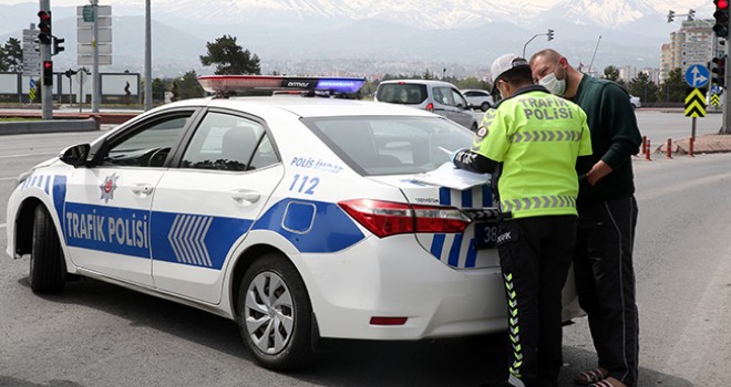 Sokağa çıkma kısıtlamasına uymayanlara ceza