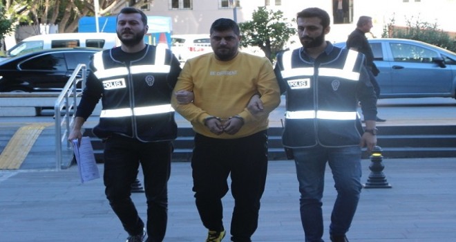 Cinayet zanlısı sahte kimlikle Antalya'da yakalandı