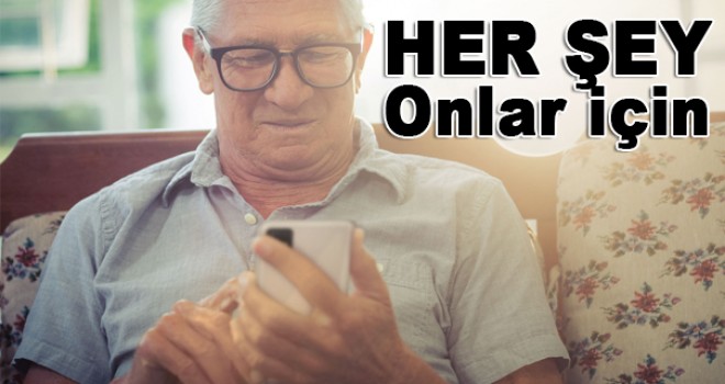 Samsung’dan 65 yaş üstü vatandaşlara anlamlı hizmet