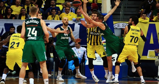 Fenerbahçe 4 Maç Sonra Mağlup Oldu