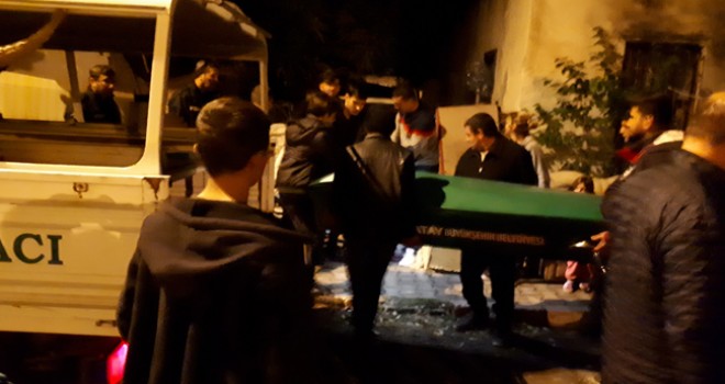 70 Yaşındaki Kişi Evinde Ölü Bulundu